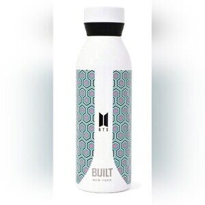 NWT Built 18oz Cascade Bottle